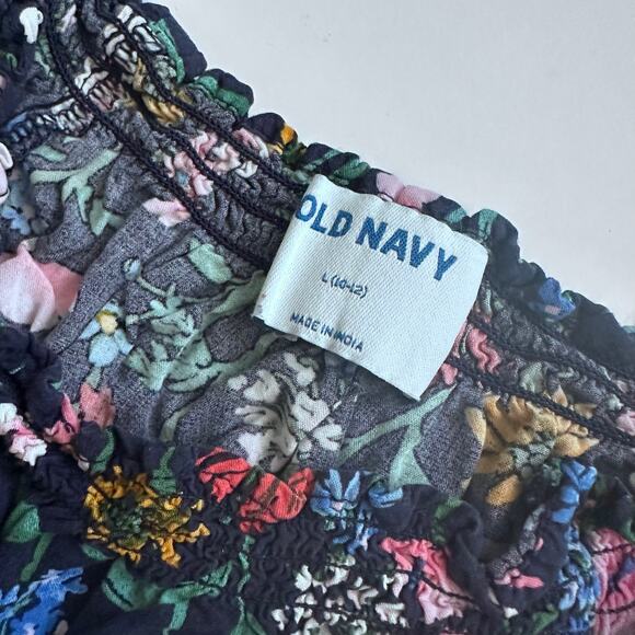 Old Navy Smocked Flutter-Sleeve Jumpsuit - Picture 5 of 5